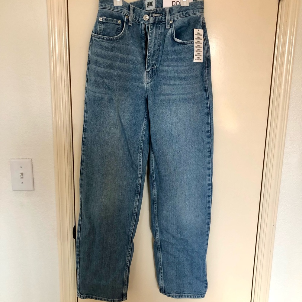 Never worn BDG High-rise baggy